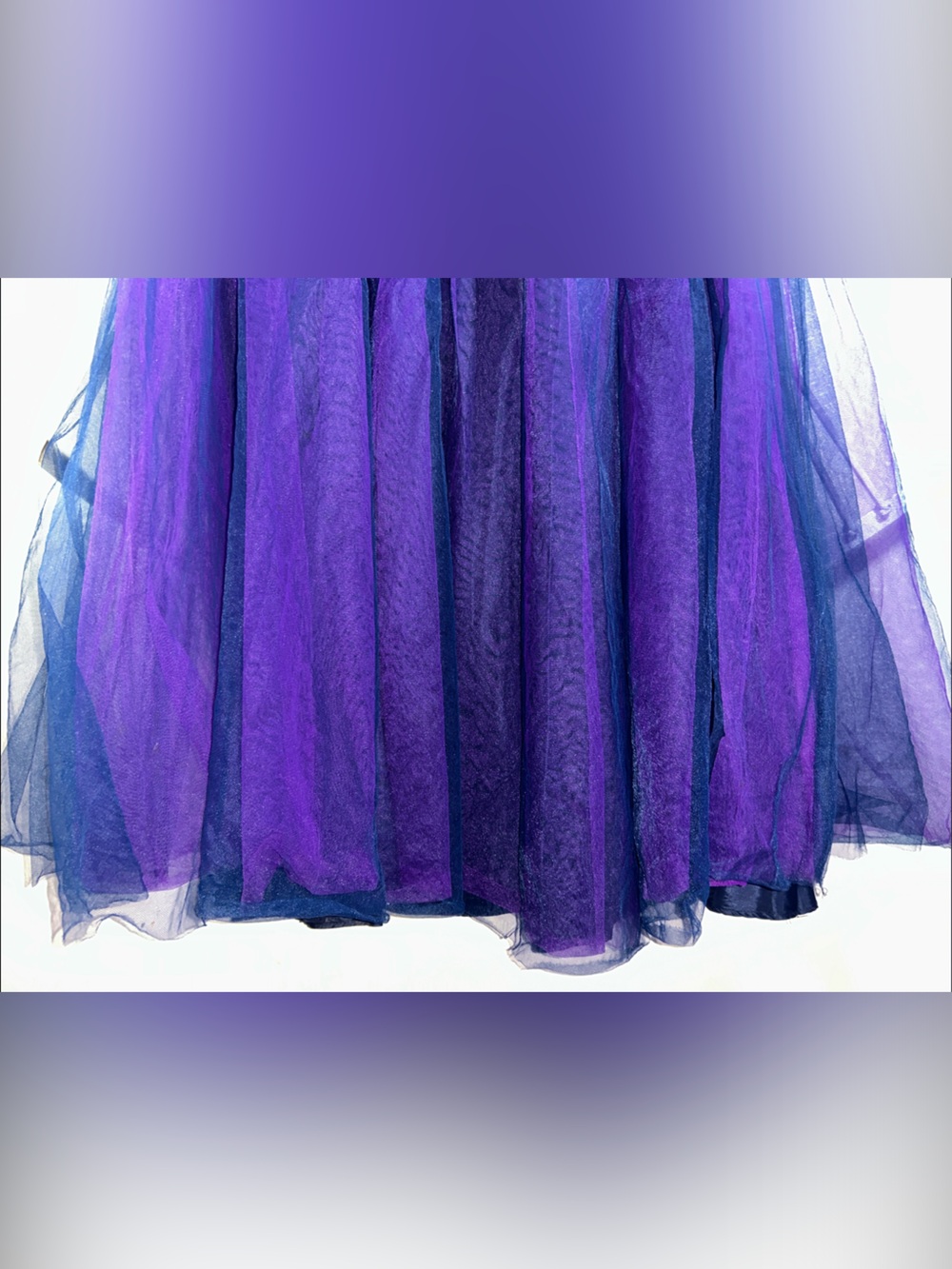 DJ Nights by Laura Ryner Two-Piece Sequin Purple & Navy Tulle Prom Gown size 3-4 - Picture 4 of 16